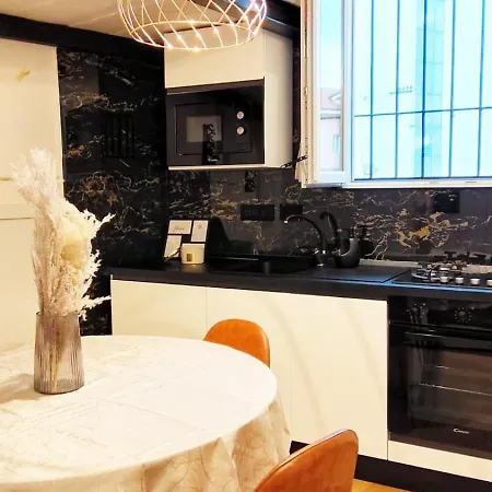 Quickhome La Torretta Апартаменты Асти
